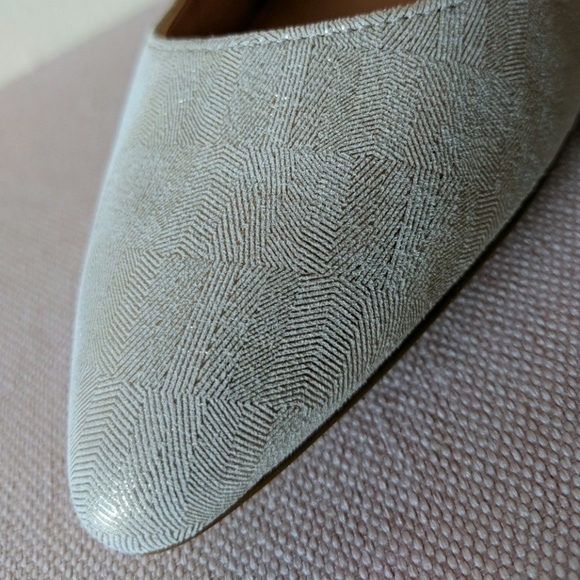 Enzo Angiolini Pumps - Picture 2 of 8